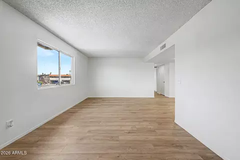 4749 E Moreland St, Phoenix, AZ 85008 photo 2