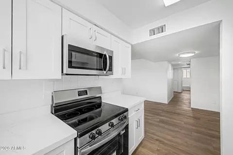 4749 E Moreland St, Phoenix, AZ 85008 photo 10