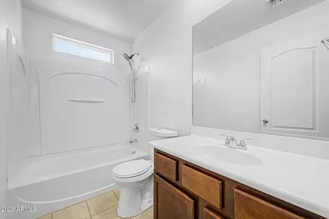 Bath - 5821 S 35th Pl, Phoenix, AZ 85040 photo 3 of 3