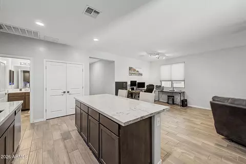 Kitchen - 7518 S 28th Pl, Phoenix, AZ 85042 photo 3 of 3