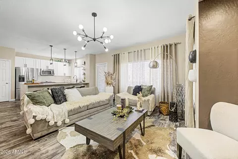 1351 N Pleasant Dr #2112, Chandler, AZ 85225