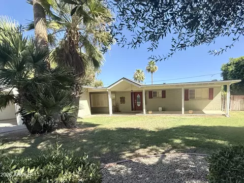 841 E Hayward Ave, Phoenix, AZ 85020 photo 1