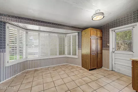 841 E Hayward Ave, Phoenix, AZ 85020 photo 6