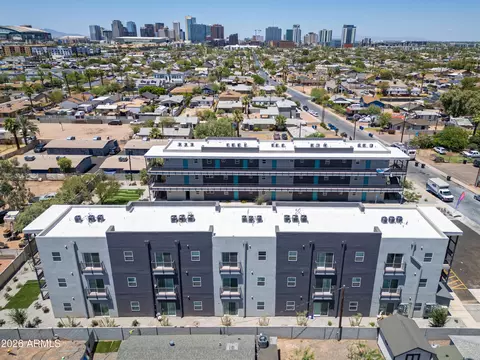 View/Area - 1435 E Taylor St, Phoenix, AZ 85006 photo 3 of 4