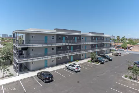 Exterior - 1435 E Taylor St, Phoenix, AZ 85006 photo 1 of 4