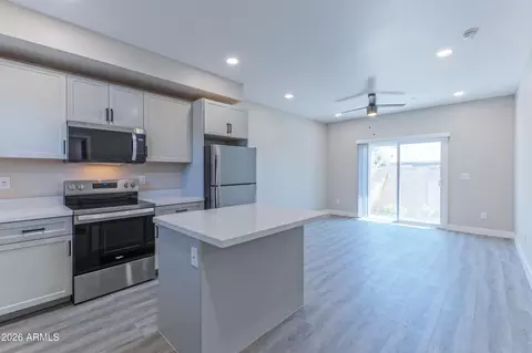 Kitchen - 1435 E Taylor St, Phoenix, AZ 85006 photo 1 of 2