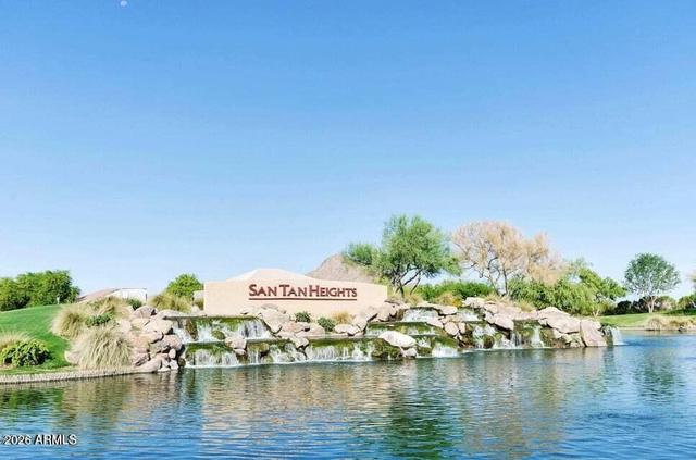 2469 W Hayden Peak Dr, San Tan Valley, AZ 85142