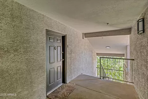 Entry Way - 2025 E Campbell Ave #346, Phoenix, AZ 85016 photo 1 of 2