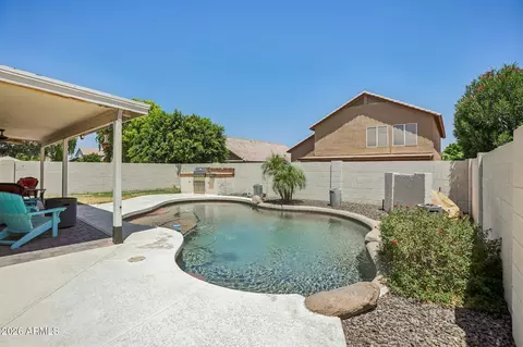 Exterior - 704 E Windsor Dr, Gilbert, AZ 85296 photo 3 of 4