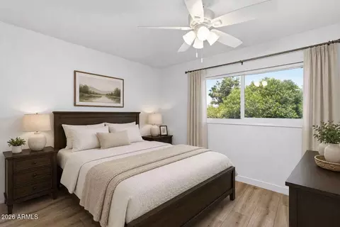 Bedroom - 31 W Pasadena Ave #11, Phoenix, AZ 85013 photo 7 of 7