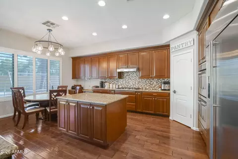 Kitchen - 4019 E Del Rio St, Gilbert, AZ 85295 photo 1 of 5
