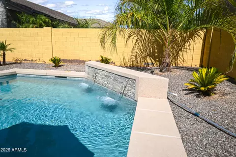 Exterior - 4019 E Del Rio St, Gilbert, AZ 85295 photo 3 of 11