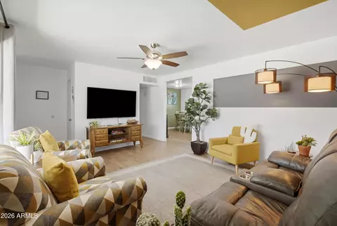Living - 5620 N 20th Dr, Phoenix, AZ 85015 photo 1 of 2