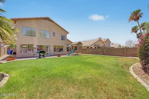 Exterior - 1848 E Aspen Way, Gilbert, AZ 85234 photo 9 of 10