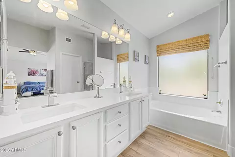 Bath - 1848 E Aspen Way, Gilbert, AZ 85234 photo 2 of 4