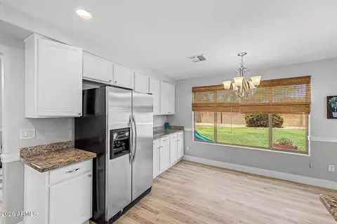 Kitchen - 1848 E Aspen Way, Gilbert, AZ 85234 photo 5 of 5