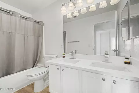 Bath - 1848 E Aspen Way, Gilbert, AZ 85234 photo 1 of 4