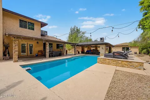 Exterior - 2612 E Fox St, Mesa, AZ 85213 photo 5 of 10
