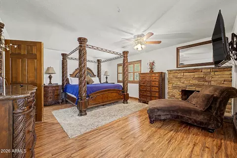 Bedroom - 2612 E Fox St, Mesa, AZ 85213 photo 1 of 7