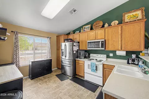 7613 E Dover St, Mesa, AZ 85207 photo 5