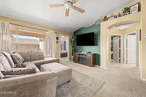 7613 E Dover St, Mesa, AZ 85207 photo 3