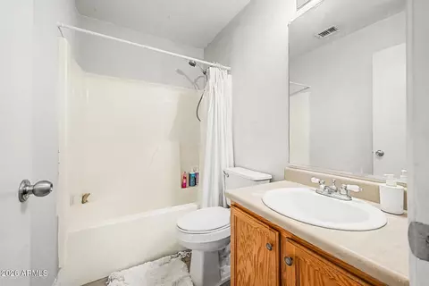 Bath - 10431 E Bramble Ave, Mesa, AZ 85208 photo 1 of 1