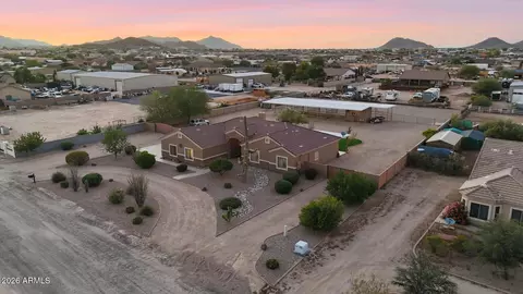 378 W Rhonda View Rd, San Tan Valley, AZ 85143