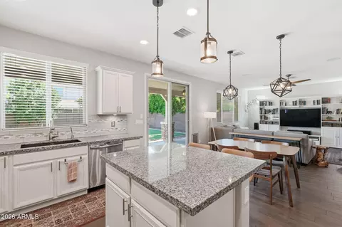 4261 E Amber Ln, Gilbert, AZ 85296 photo 18