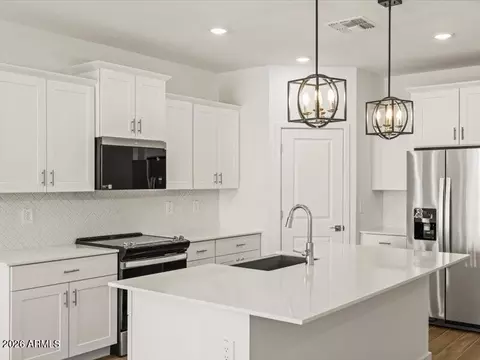 7368 E Tintype Rd, San Tan Valley, AZ 85143