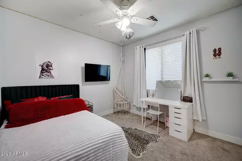 Bedroom - 2729 S Hansen Dr, Gilbert, AZ 85295 photo 3 of 9