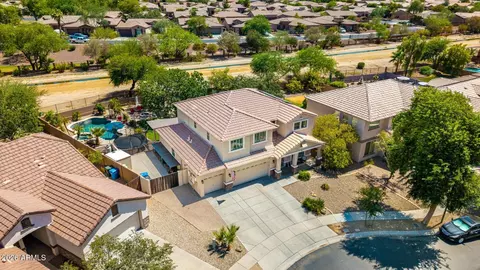View/Area - 1829 E Beverly Rd, Phoenix, AZ 85042 photo 6 of 6