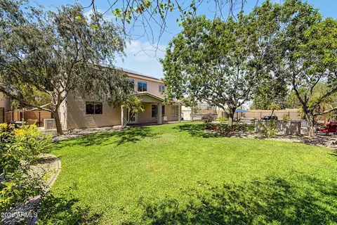Exterior - 1829 E Beverly Rd, Phoenix, AZ 85042 photo 7 of 10