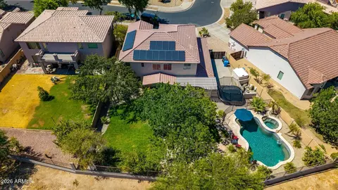 View/Area - 1829 E Beverly Rd, Phoenix, AZ 85042 photo 2 of 6