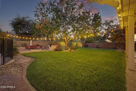 Exterior - 1829 E Beverly Rd, Phoenix, AZ 85042 photo 13 of 19