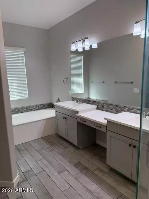 Bath - 4446 E John St, Gilbert, AZ 85295 photo 2 of 3