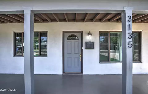 Exterior - 3135 N 34th St, Phoenix, AZ 85018 photo 2 of 7