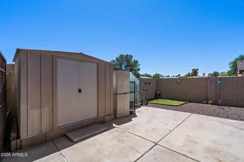 Exterior - 421 E Behrend Dr E, Phoenix, AZ 85024 photo 5 of 5