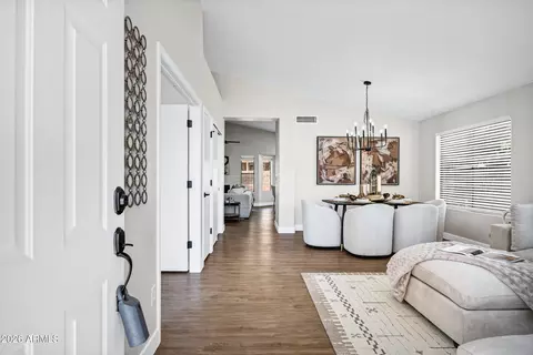 Entry Way - 7258 E Medina Ave, Mesa, AZ 85209 photo 1 of 3