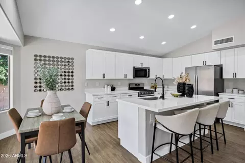Kitchen - 7258 E Medina Ave, Mesa, AZ 85209 photo 2 of 5