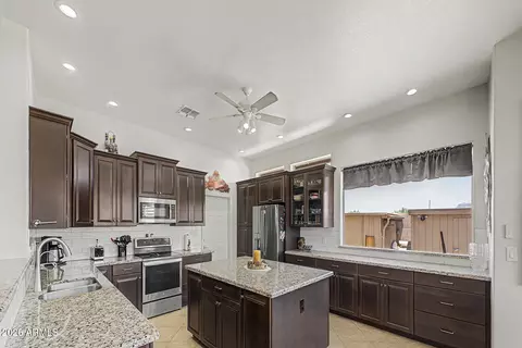 Kitchen - 11547 E Medina Ave, Mesa, AZ 85209 photo 1 of 3