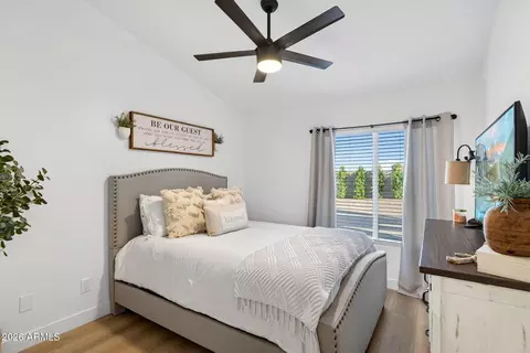 Bedroom - 2313 E Cortez Dr, Gilbert, AZ 85234 photo 5 of 6