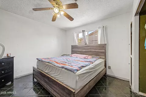 Bedroom - 6909 W Wolf St, Phoenix, AZ 85033 photo 7 of 8