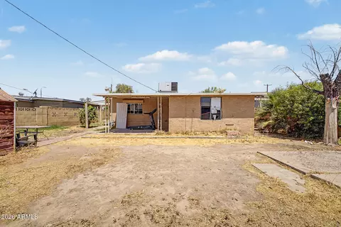 Exterior - 6909 W Wolf St, Phoenix, AZ 85033 photo 6 of 8