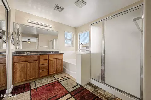 Bath - 3868 E Claxton Ave, Gilbert, AZ 85297 photo 1 of 5