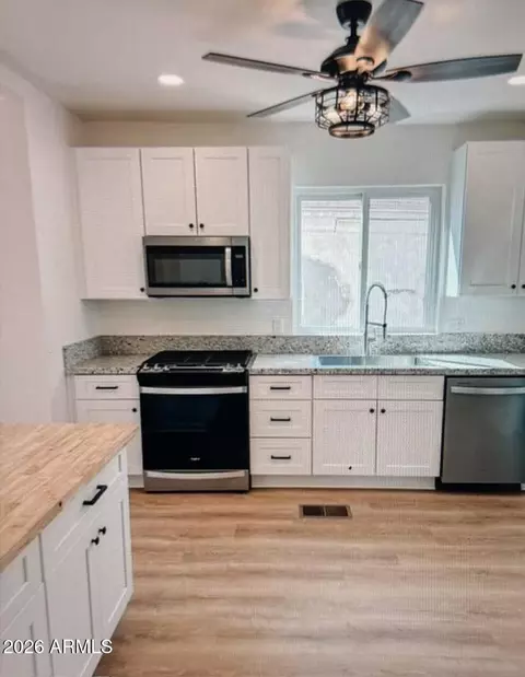 914 E 8th St, Douglas, AZ 85607 photo 5