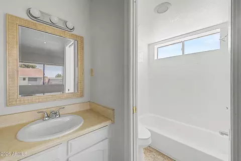 414 E Linda Ln #D, Gilbert, AZ 85234 photo 17