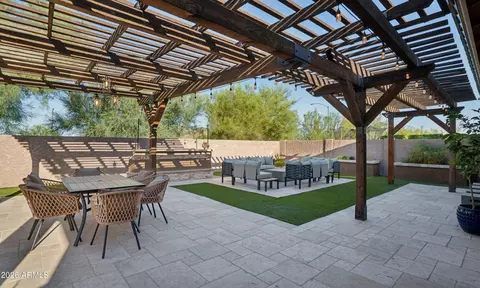 Exterior - 30923 N 25th Dr, Phoenix, AZ 85085 photo 2 of 5