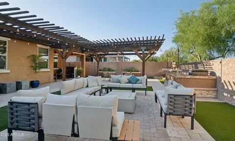 Exterior - 30923 N 25th Dr, Phoenix, AZ 85085 photo 3 of 5