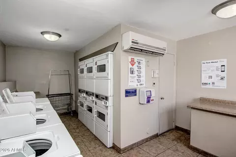 Other - 5525 E Thomas Rd #R13, Phoenix, AZ 85018 photo 3 of 4