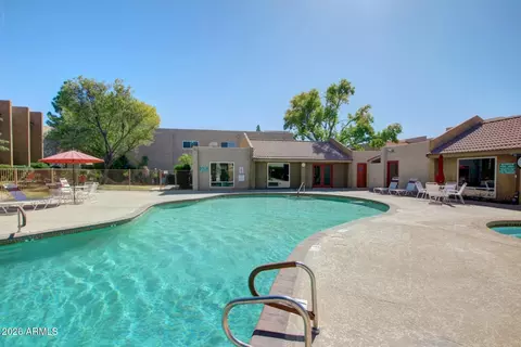 Exterior - 5525 E Thomas Rd #R13, Phoenix, AZ 85018 photo 5 of 5